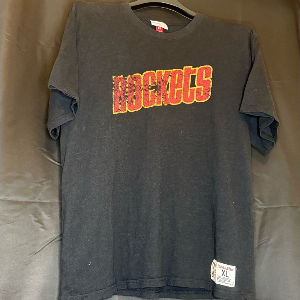 Mitchell & Ness Houston Rockets Vintage Logo T-Shirt (Black, XL)